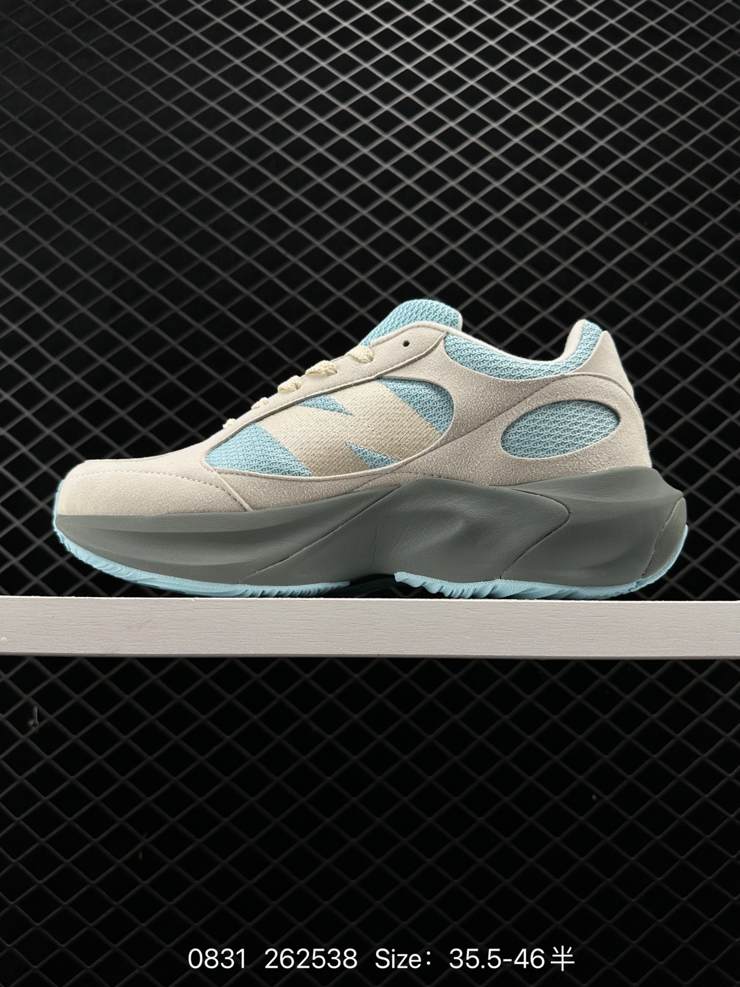 New Balance Warped Runner